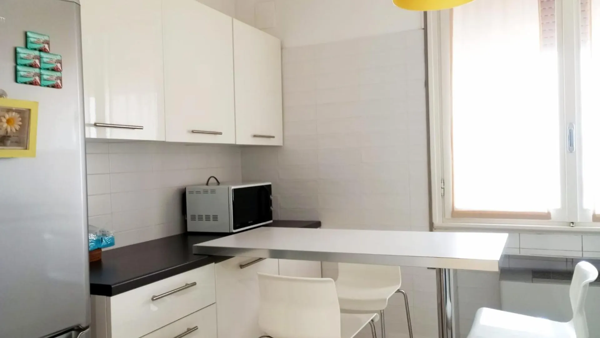 아파트 Quietnest Venice Station Flat 86Sqm 100M To Bus Station 300M To Train Station
