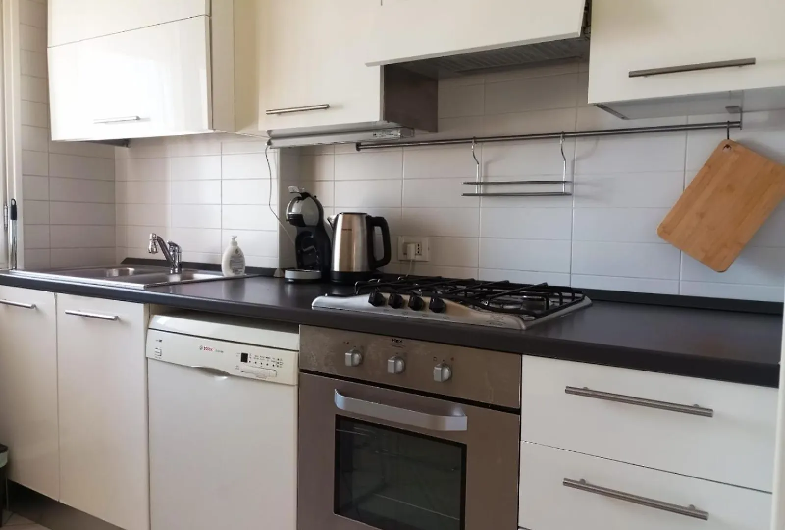 Quietnest Venice Station Flat 86Sqm 100M To Bus Station 300M To Train Station Apartment