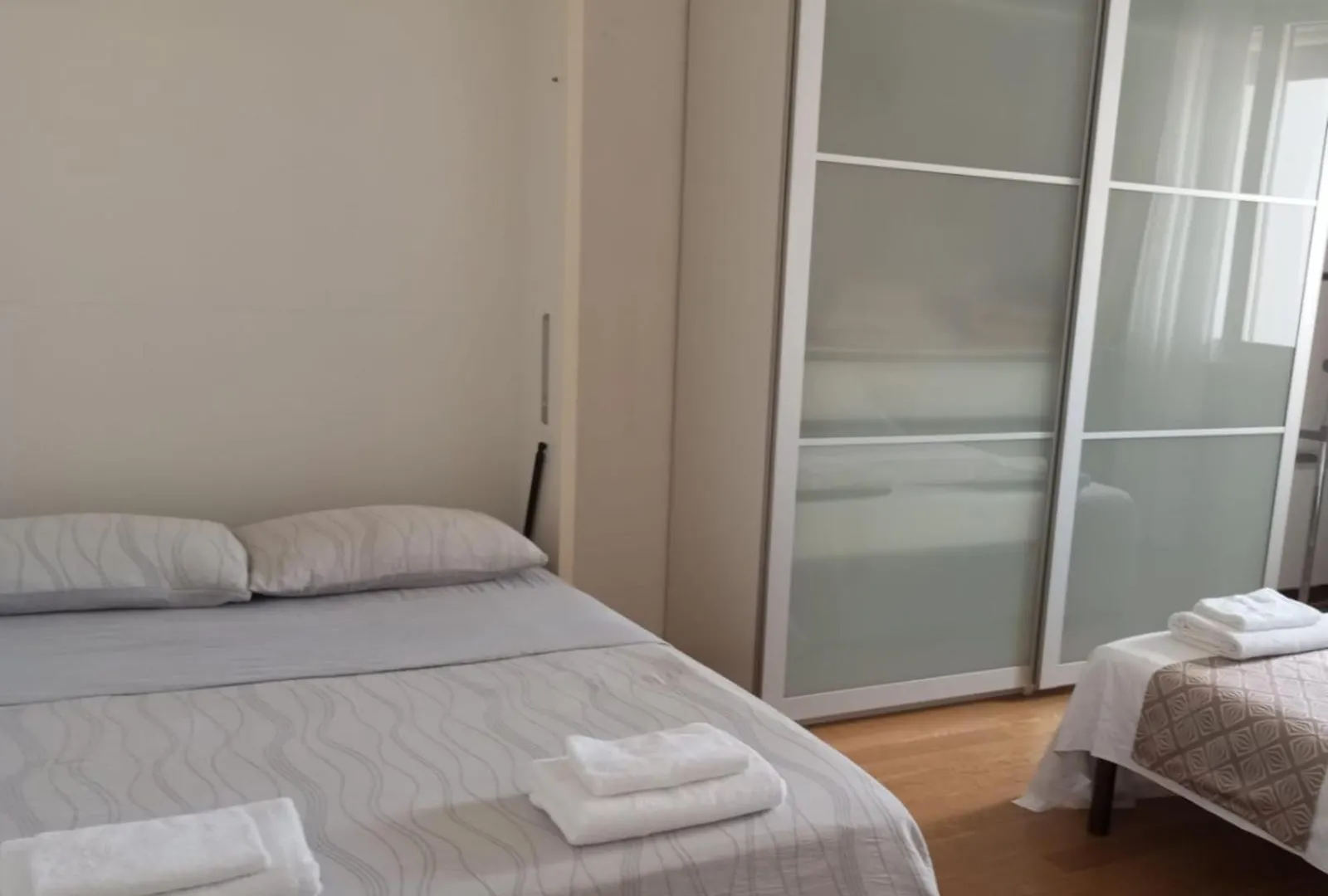 Apartment Quietnest Venice Station Flat 86Sqm 100M To Bus Station 300M To Train Station