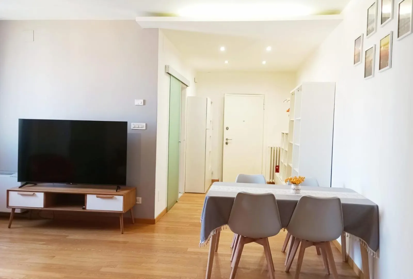 Quietnest Venice Station Flat 86Sqm 100M To Bus Station 300M To Train Station